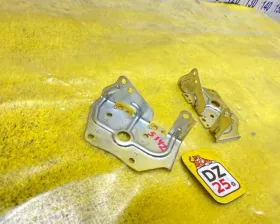 Крепление магнитофона TOYOTA