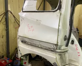 Крыло заднее TOYOTA