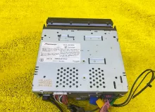 Магнитофон PIONEER CARROZZERIA AVIC-HRZ009G 1998/Pioneer CARROZZERIA AVIC-HRZ009G AVICHRZ009G CR50 3CT, передний