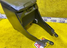 Бардачок между сиденьями TOYOTA LAND CRUISER PRADO 2006/Цвет 1D4 5891060020C0 TRJ120W/GRJ120W/GRJ120/GRJ121W/GRJ121/GRJ125W/VZJ120W/VZJ120/VZJ121W/VZJ121/VZJ125W/VZJ125/KDJ120W/KDJ120/KDJ121W/KDJ121/KDJ125W/KDJ125/LJ120/LJ125/RZJ120W/RZJ120/RZJ125W/RZJ125