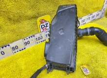 Корпус воздушного фильтра AUDI Q7 2007 7L6128601AA 4LBARA BAR, передний правый
