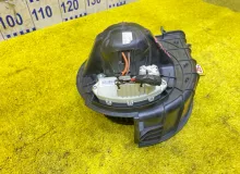 Мотор печки BMW X5/X6 2008 64119246836 E70/E71/E72 N52B30AF, передний