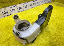 Мотор охлаждения батареи TOYOTA ESQUIRE/NOAH/VOXY 2015/Цвет 220 G923028030 ZWR80/ZRR80W/ZRR80G/ZRR80/ZRR85G/ZRR85W/ZRR85/ZWR80G/ZWR80W 2ZRFXE, передний