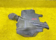 Корпус воздушного фильтра TOYOTA ESQUIRE/NOAH/VOXY 2015 1775037080 ZWR80G/ZWR80W/ZWR80 2ZRFXE, передний