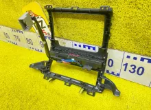 Консоль магнитофона TOYOTA LAND CRUISER PRADO 2003/Цвет 1D4 6559440070 VZJ121/VZJ120W/VZJ120/VZJ121W/VZJ125W/VZJ125/GRJ120W/GRJ120/GRJ121W/GRJ121/GRJ125W/KDJ125/LJ120/LJ125/RZJ120W/25W/KDJ120W/KDJ120/KDJ121W/KDJ121/RZJ120/RZJ125W/RZJ125/TRJ120W/TRJ120/TRJ