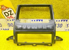 Консоль магнитофона TOYOTA LAND CRUISER PRADO 2004 6559440070 VZJ121W 5VZFE, передний