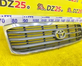 Решетка радиатора TOYOTA