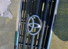 Решетка радиатора TOYOTA LAND CRUISER/LAND CRUISER CYGNUS/LX470 2001/Цвет 8L4 5311160330 UZJ100/UZJ100L/UZJ100/FZJ100/FZJ105/HDJ100/HDJ100L/HDJ101/HDJ101K/HZJ105/HZJ105L 2UZFE, передняя