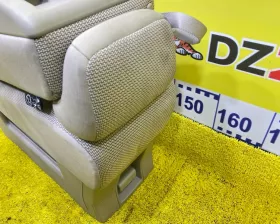 Бардачок между сиденьями NISSAN
