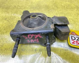 Подушка двигателя TOYOTA