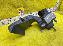 Корпус воздушного фильтра AUDI A4 2008/Цвет Белый 8R0133843 8K2/8K5 CDHB, передний