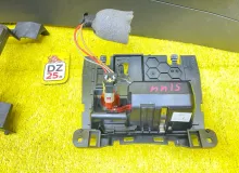 Бардачок между сиденьями AUDI A4 2008/Цвет Белый 8K0863244A 8K2/8K5 CDHB, передний