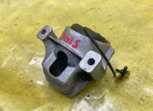 Подушка двигателя AUDI A4 2008/Цвет Белый 8R0199381C 8K2/8K5 CDHB, передняя левая