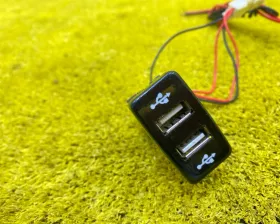 Разъем USB TOYOTA