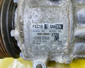 Компрессор кондиционера NISSAN