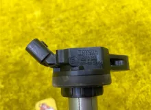 Катушка зажигания TOYOTA NOAH/VOXY/ESQUIRE/WISH/AVENSIS 2014/Цвет 221 9091902258 ZRR85G/ZRR85W/ZGE25W/ZGE25G/ZGE25/ZGE20/ZGE20G/ZRT272W/ZRT272/ZRT270/ZRT271/ZRR75G/ZRR75W/ZVW30 3ZRFAE, передняя