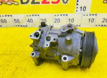 Компрессор кондиционера TOYOTA ESQUIRE/NOAH/VOXY 2014/Цвет 220 8831028650 ZRR85G/ZRR85W/ZRR85/ZRR80G/ZRR80/ZRR80W 3ZRFAE, передний