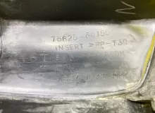 Брызговик LEXUS/TOYOTA LAND CRUISER/LAND CRUISER CYGNUS/LX470 2003 7662560150 UZJ100/UZJ100L/UZJ100/FZJ100/FZJ105/HDJ100/HDJ100L/HDJ101/HDJ101K/HZJ105/HZJ105L 2UZFE, задний правый