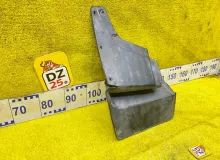Брызговик LEXUS/TOYOTA LAND CRUISER/LAND CRUISER CYGNUS/LX470 2003 7662560150 UZJ100/UZJ100L/UZJ100/FZJ100/FZJ105/HDJ100/HDJ100L/HDJ101/HDJ101K/HZJ105/HZJ105L 2UZFE, задний правый
