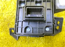 Кнопка ручника LEXUS NX300H/NX300/NX200T/NX200 2020 8401078310 AYZ10/AYZ15/AGZ10/AGZ15/AGZ15L 2ARFXE, передняя