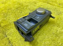 Кнопка ручника LEXUS NX300H/NX300/NX200T/NX200 2020 8401078310 AYZ10/AYZ15/AGZ10/AGZ15/AGZ15L 2ARFXE, передняя