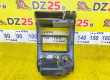 Консоль магнитофона TOYOTA 4RUNNER 2000 5540535040 VZN185/VZN185W/RZN185W/RZN185/KZN185W/KZN185 5VZFE, передний