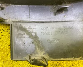 Накладка на крыло Nissan