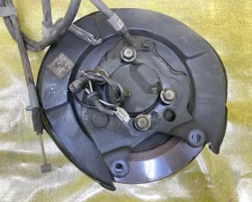 Ступица NISSAN
