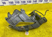 Планка под фары AUDI A4 2010 1301073033 8K5/8K2 CAEB/CDNC, передняя левая