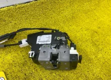 Замок двери Mercedes-Benz SLK-Class 2012 A1727600240 R172.447 M271DE18AL, передний правый