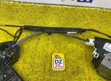 Замок двери Mercedes-Benz SLK-Class 2012 A1727600240 R172.447 M271DE18AL, передний правый