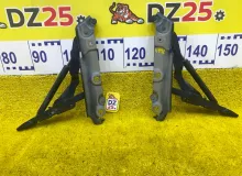 Петля крышки багажника JAGUAR XF 2010 8X23406A42 CC9/X250 204PT/PT204, задняя Петля крышки багажника JAGUAR XF 2010 8X23406A42 CC9/X250 204PT/PT204, задняя