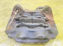 Суппорт TOYOTA LAND CRUISER 2001 4775060080 UZJ100 2UZFE, передний левый