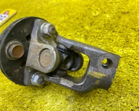 Рулевой карданчик Toyota
