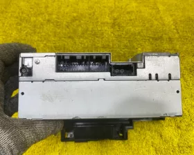 Магнитофон Land Rover