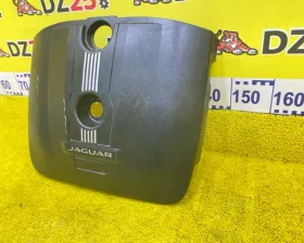 Пластиковая крышка на двс Jaguar
