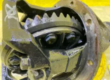 Редуктор моста TOYOTA TUNDRA/TACOMA 1999/Цвет 202 4111035741 UCK40L/UCK41L/UCK30L/UCK31L/VCK40L/VCK30L/GSK30L/VZN170L/VZN195LRZN161L/RZN196L 2UZFE, задний