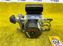 Блок abs Mercedes-Benz SLK-Class 2012 A1729014000 R172.447 M271DE18AL, передний