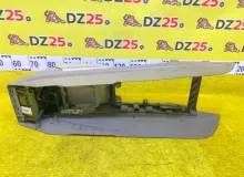 Бардачок между сиденьями AUDI Q7 2007/Цвет R6R6 4L0863242H1GK 4LBARA/4LBARS/4LBHKA/4LBHKS/4LCJTL/4LCJTS/4LB BAR, передний