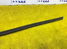 Молдинг лобового стекла TOYOTA LAND CRUISER PRADO 2003/Цвет 070 7553460031 VZJ120W 5VZFE, передний левый