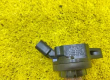 Катушка зажигания TOYOTA ISIS/VOXY/NOAH/ESQUIRE 2011 9091902258 ZGM10G/ZGM10W/ZGM11G/ZGM11W/ZGM15G/ZGM15W/ZNM10W/ZNM10G/ANM10G/ANM10W/ANM15G/ANM15W 2ZRFAE, передняя
