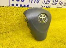 Подушка безопасности водителя TOYOTA ISIS С ЗАРЯДОМ|2011 4513044170B0 ZGM10G/ZGM10W/ZGM11G/ZGM11W/ZGM15G/ZGM15W/ZNM10W/ZNM10G/ANM10G/ANM10W/ANM15G/ANM15W 2ZRFAE, передняя