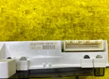 Спидометр TOYOTA ISIS 2011/Цвет 070 8380044E00 ZGM10G/ZGM10W 2ZRFAE, передний