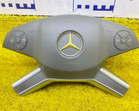 Подушка безопасности водителя Mercedes-Benz