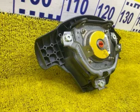 Подушка безопасности водителя TOYOTA