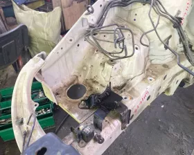 Лонжерон TOYOTA