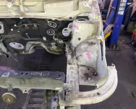 Лонжерон TOYOTA