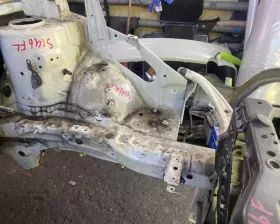 Лонжерон TOYOTA