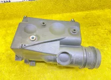Корпус воздушного фильтра TOYOTA LAND CRUISER PRADO/HILUX SURF 2005/Цвет 070 1770562110 VZJ120W/VZJ120/VZJ121W/VZJ121/VZJ125W/VZJ125/VZN210W/VZN210/VZN215W/VZN215 5VZFE, передний