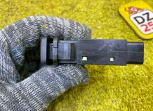 Кнопка туманки TOYOTA FJ CRUISER/HILUX SURF 2011/Цвет 2KC 8416535010 GSJ15W/GSJ10W/GRN210L/GRN215L/GRN215W/UZN210L/UZN215L/TRN215W/RZN215 1GRFE, передняя